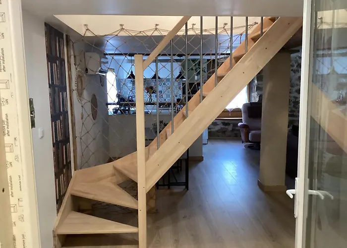 Maison Charmante A Saint-Romain, Animaux Acceptes.